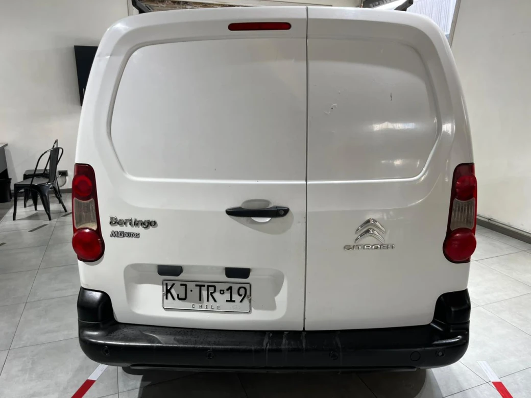 imagen 0 de vehiculo con id 2243